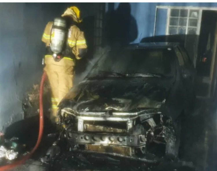 Homem invade a casa da irmã para incendiar a residência, não consegue e coloca fogo no carro em Formiga