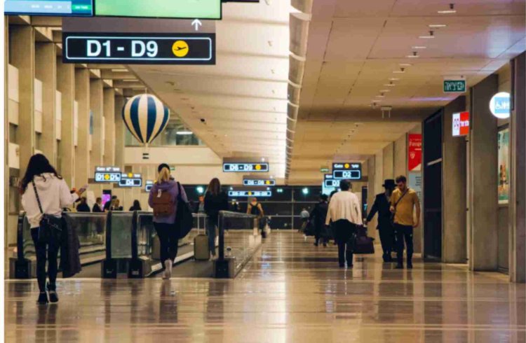 Casal abandona bebê em aeroporto por não querer pagar passagem extra em voo