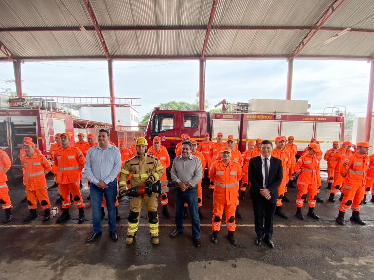 10º BBM recebe equipamentos de corte hidráulico operacional para salvamento veicular