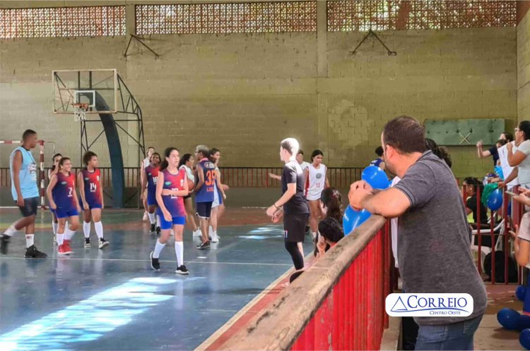 Onze equipes de cinco escolas de Arcos participarão da próxima etapa dos JEMG