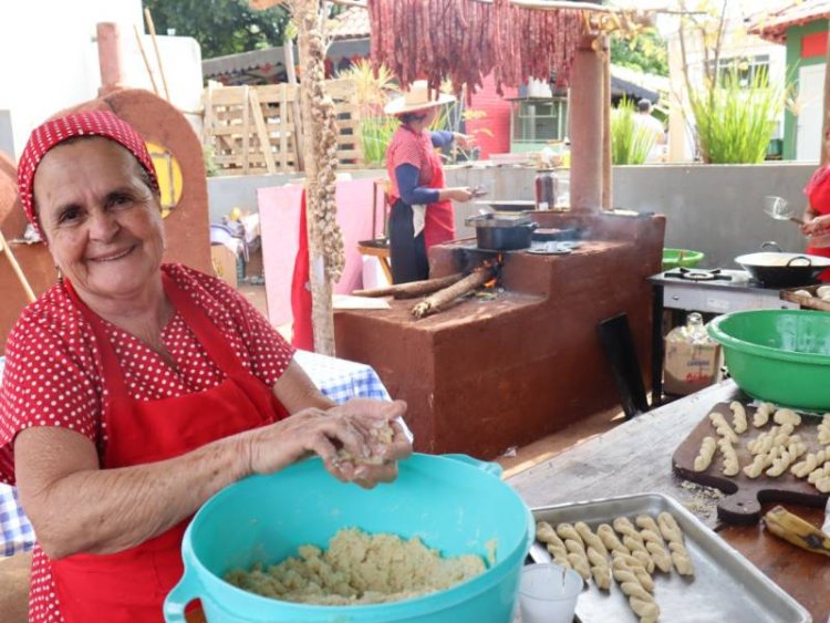 Oportunidade para obter renda no Festival de Gastronomia em Arcos