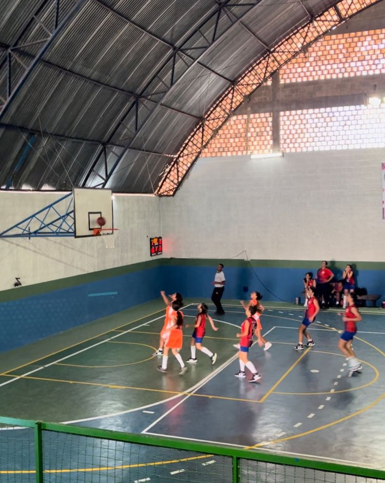 JEMG: Meninas do basquete de Arcos vencem o primeiro jogo em Nova Serrana
