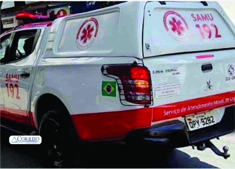 Moto bate em poste na avenida Sanitária, em Arcos