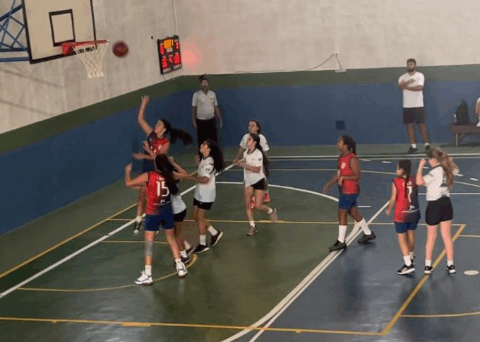 Basquete do IEMAR/Arcos derrota a equipe de Pitangui