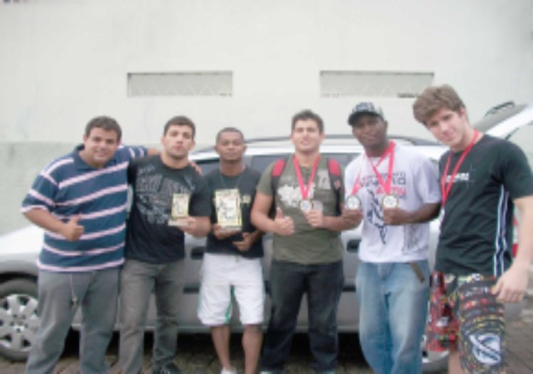 Atletas de Arcos conquistam  campeonato mineiro de jiu-jitsu