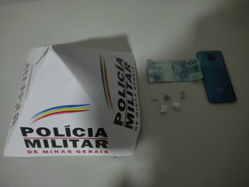 PM prende duas pessoas por tráfico de drogas