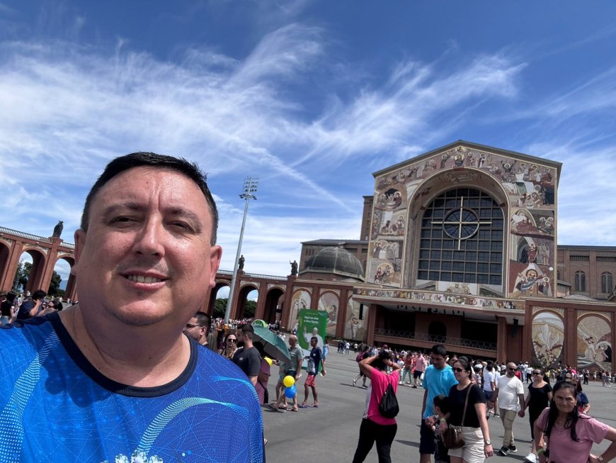 Arcos recebe visita da capelinha trazida do altar do Santuário Nacional de Aparecida